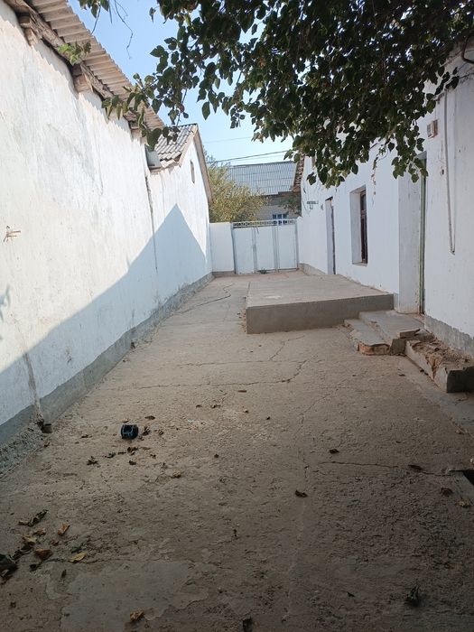 Hovli ijaraga beriladi