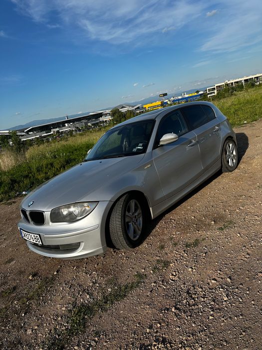 Лек автомобил BMW