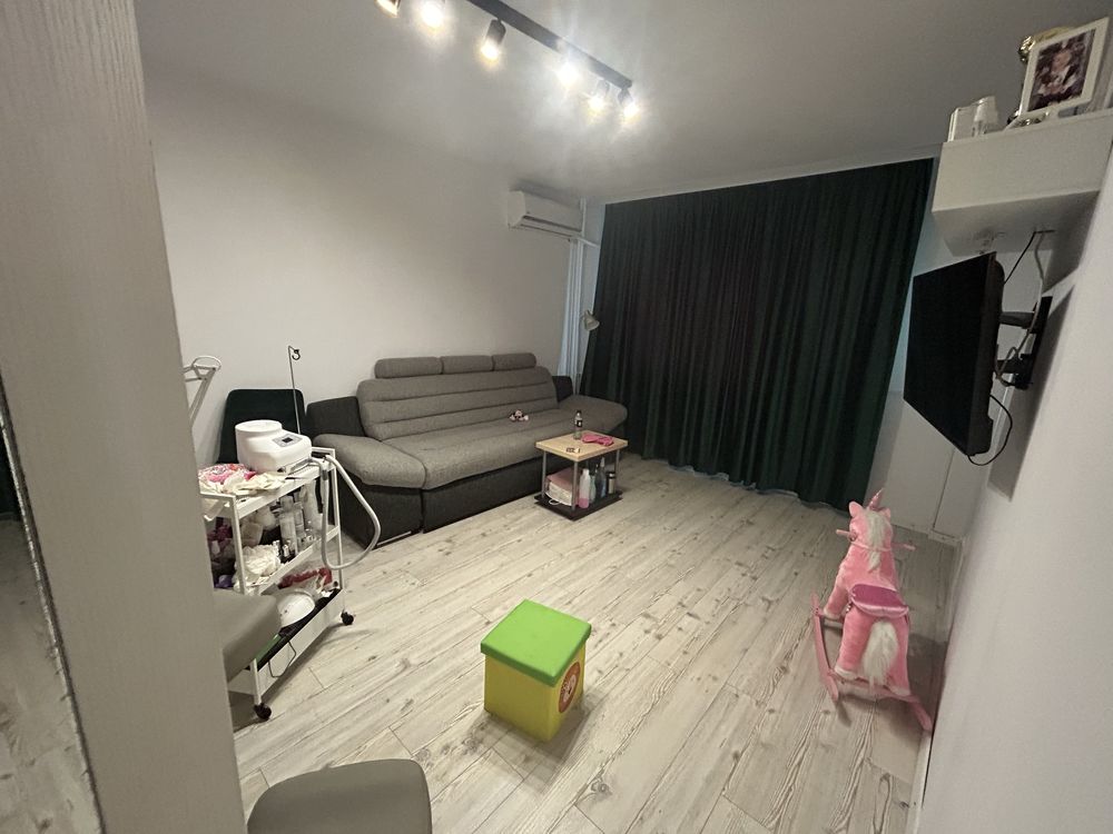 Vand  apartament 3 camere Calea Rahovei