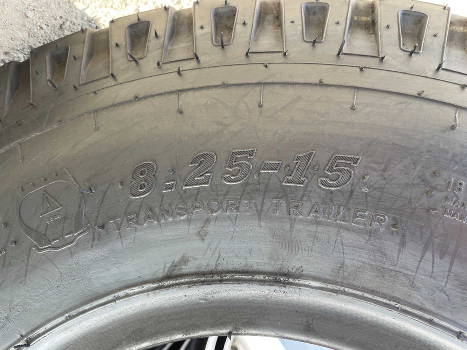 8.25-15 cu 18 pliuri anvelope noi marca MRL pentru remorca