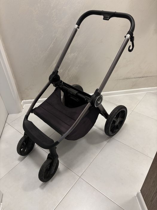 Бебешка количка 2в1 Quick 4.0 Iron Graphite - Muuvo