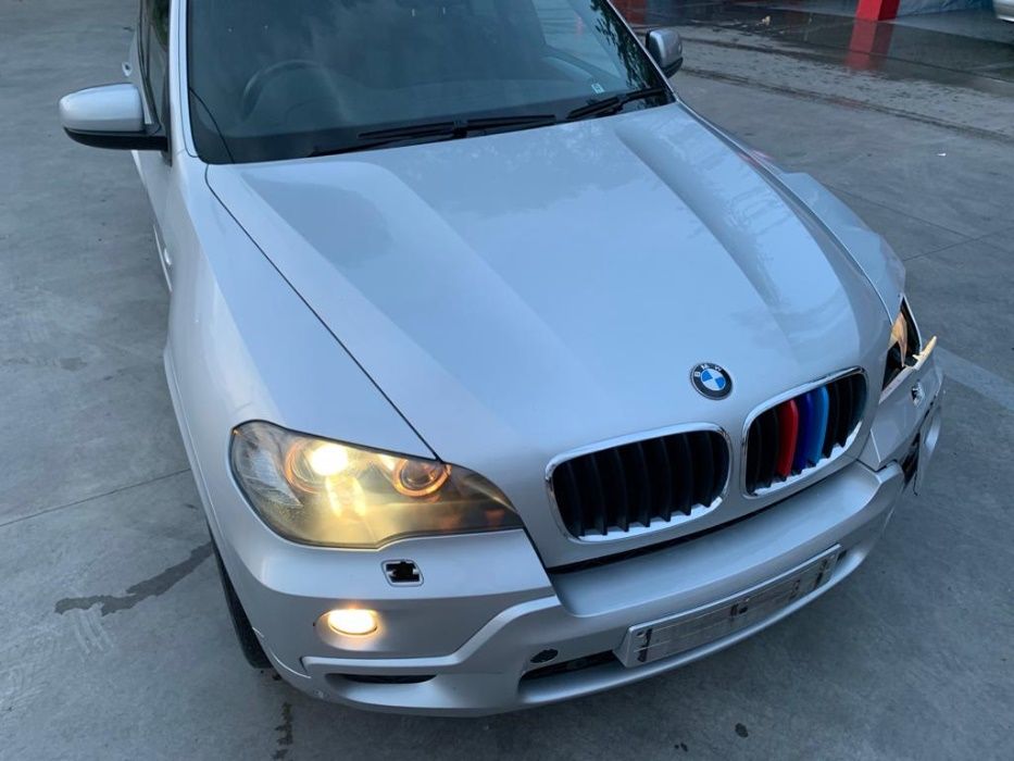 dezmembrez bmw x5 e70/dezmembrez e70 2008/faruri/bara/capota/praguri