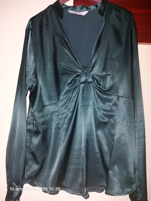 Vând bluza Zara.
