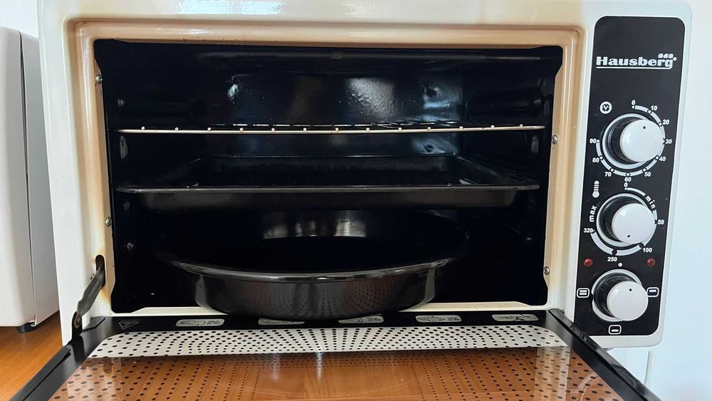 Cuptor electric utilizat