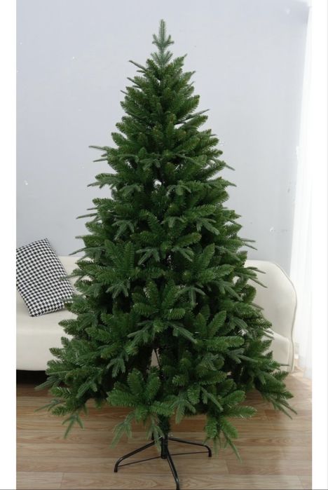 Продам елку новогоднюю