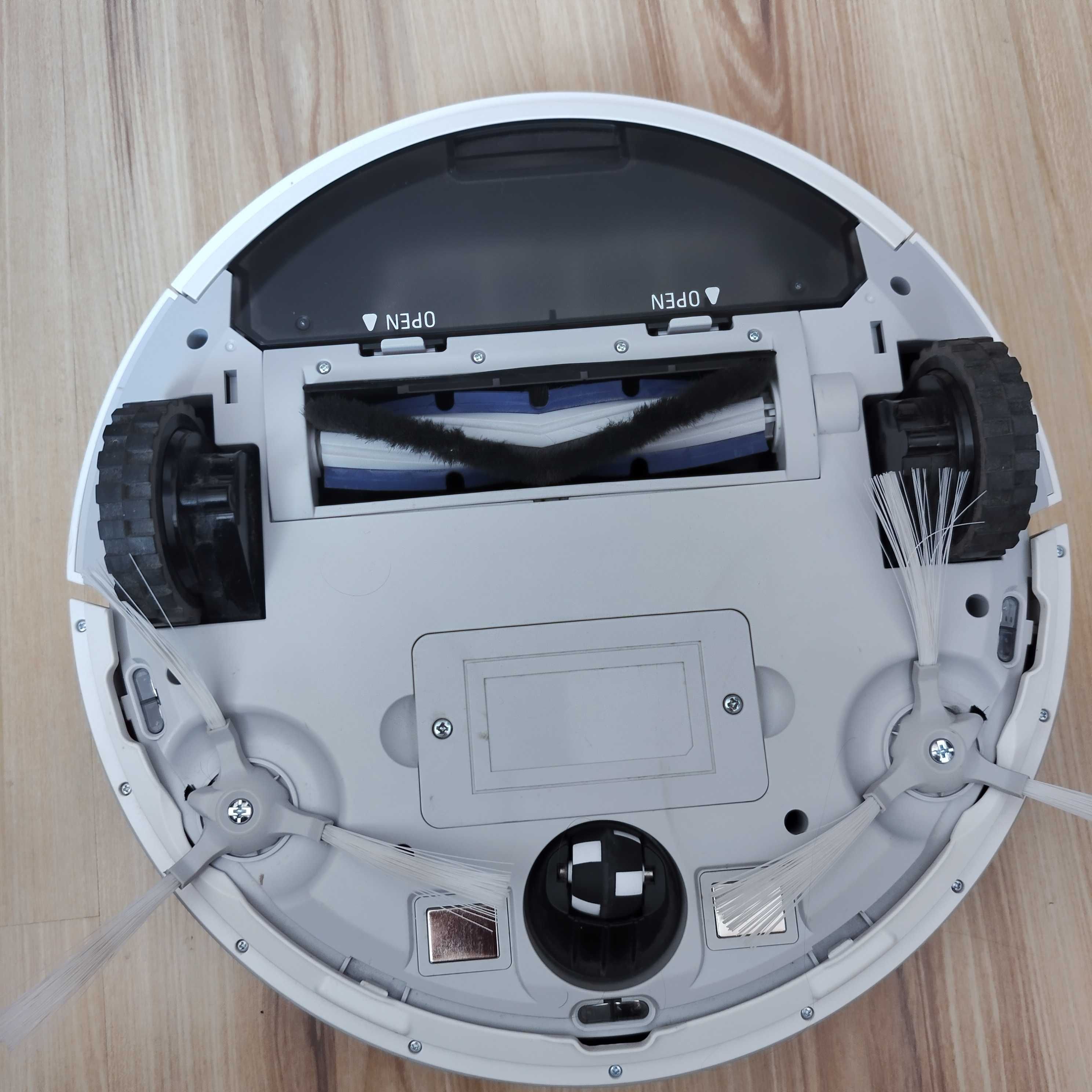 Робот прахосмукачка Rowenta explorer serie 40
