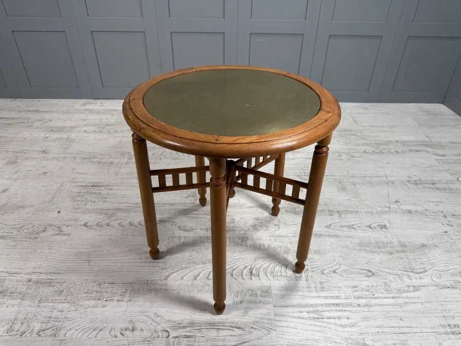 Винтидж маса за кафе с метален плот Д1087-Д