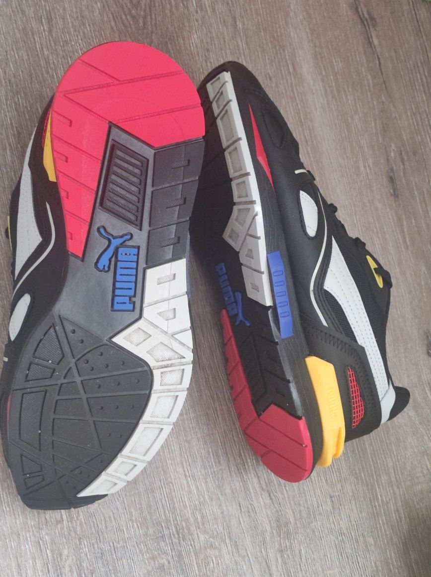 Adidași Puma Nr 40
