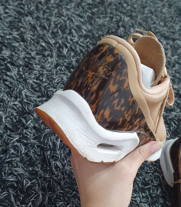 Nike Air Max Jewell LX Tan