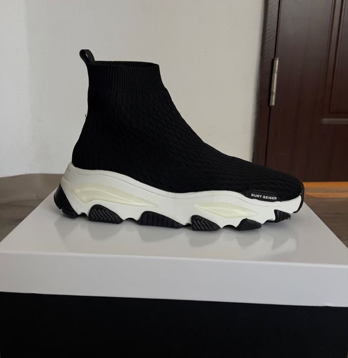 Pantofi Kurt Geiger