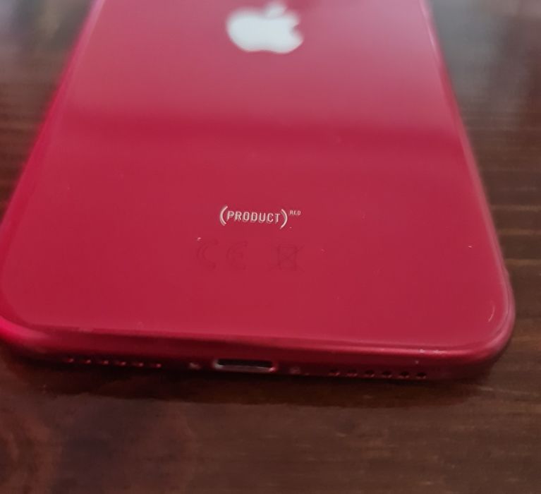 Iphone 11 / 128GB Червен.Нова Цена