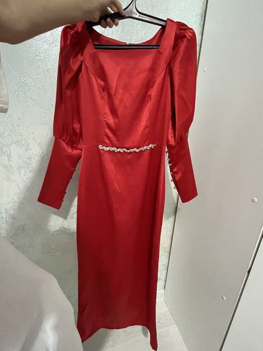 Платья красный шымкент