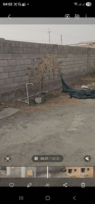 Продаётся!Сотилади!2-х этажный дом недостроенный(свет,газ,вода)