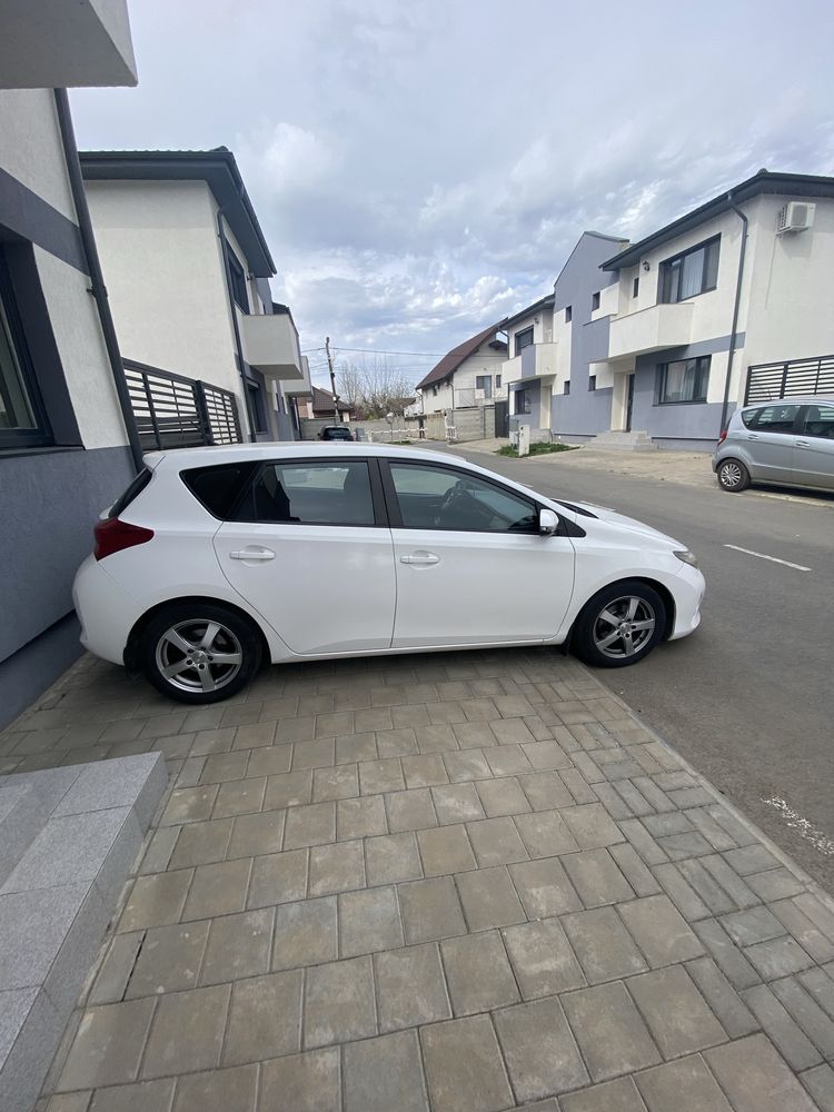 Toyota auris 1.4 D4D