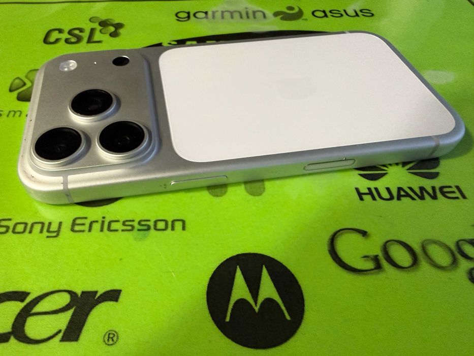 iPhone 17 Pro 256gb 1 година гаранция