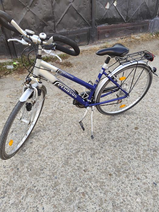 Vând bicicleta dama