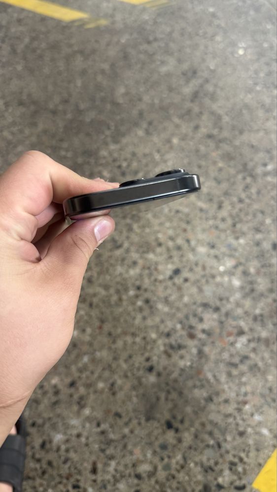 Iphone 16 pro e sim 128 gb