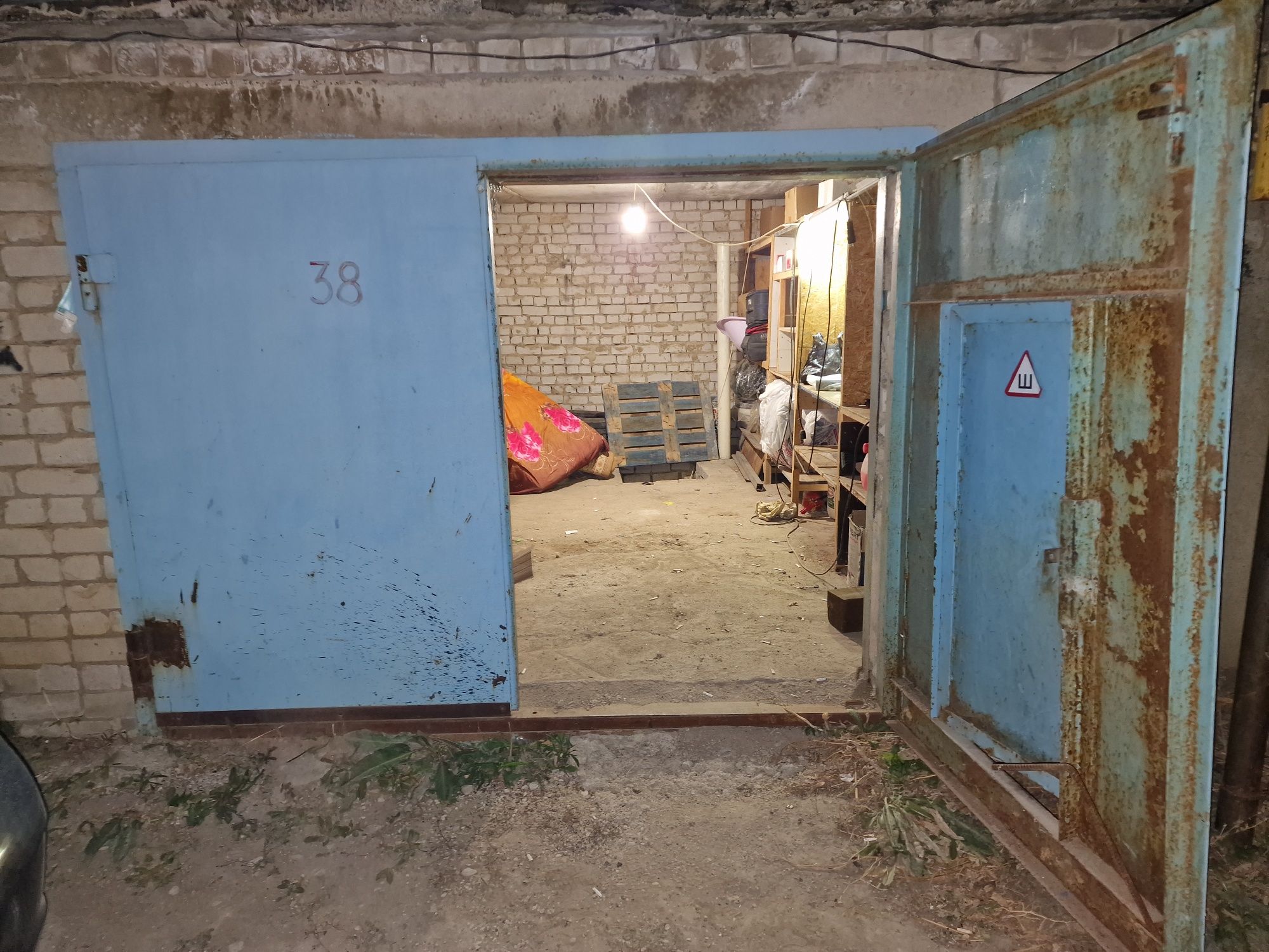 Продам гараж авиатор 3