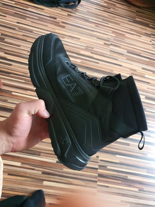 Tip gheată iarnă Armani