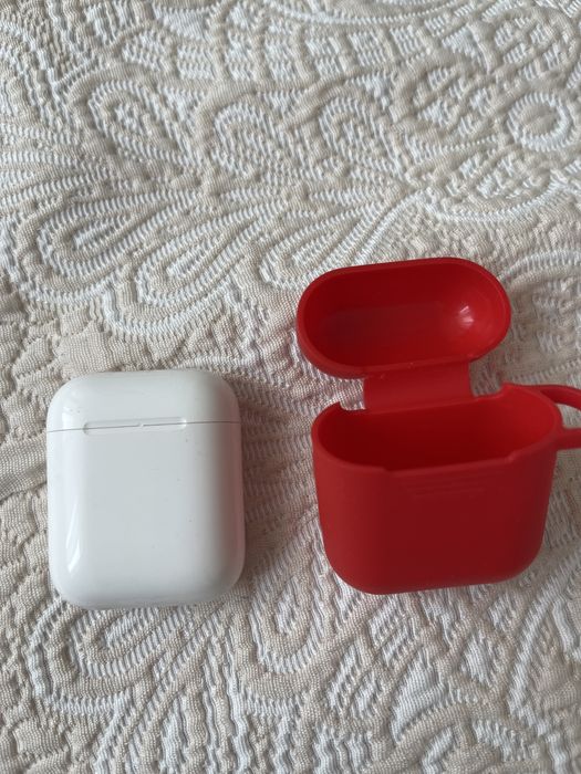 Airpods оригинал