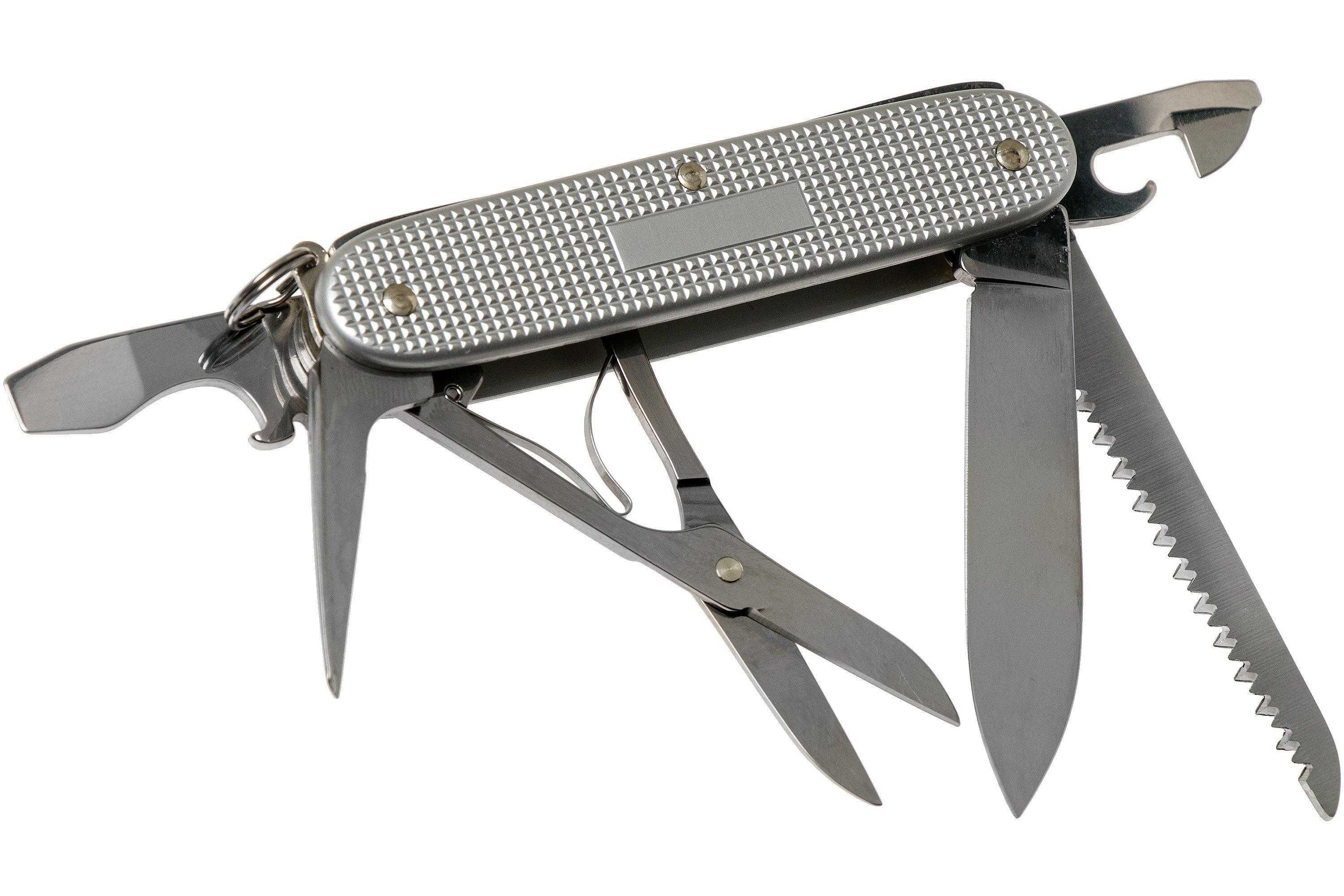 Victorinox чисто нови ножове