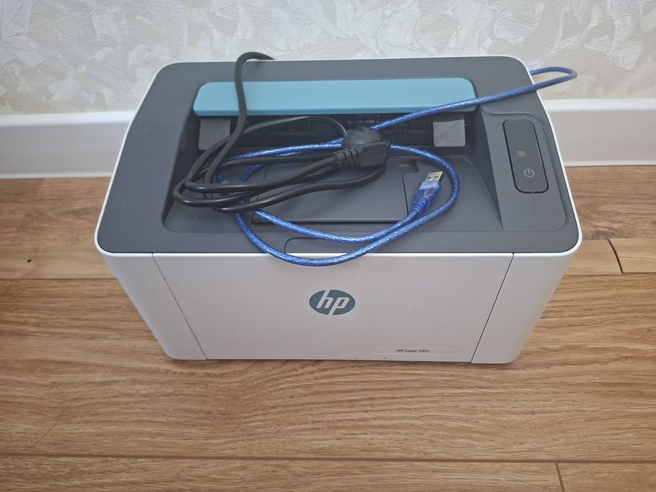 Принтер HP Laser 107r