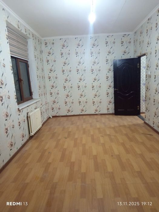 Ijaraga beriladi. 1 xona 2 xona qilingan 3 etaj.