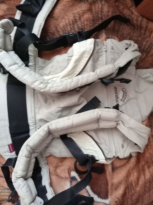 Sistem Manduca/ marsupiu bebelusi