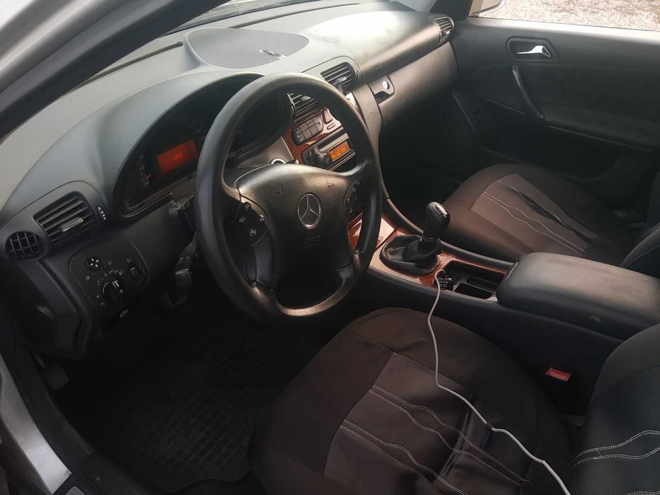 Mercedes-Benz C200 CDI W203