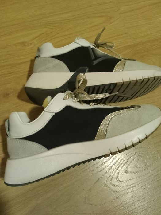 Дамски маратонки