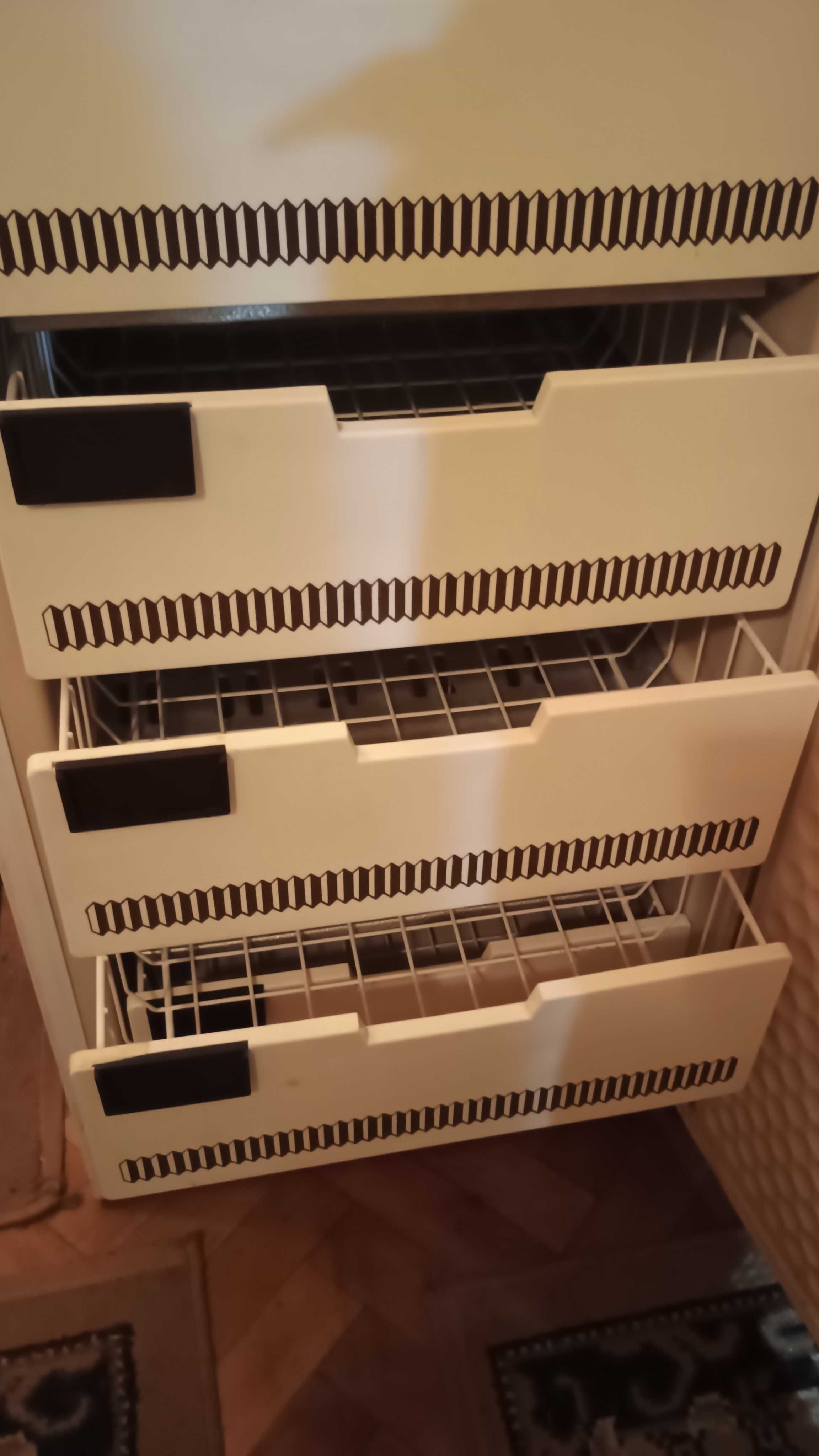 Congelator 4+1 sertare