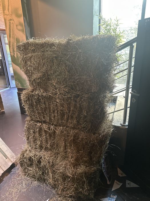 Полета и сено исползовано только для вид