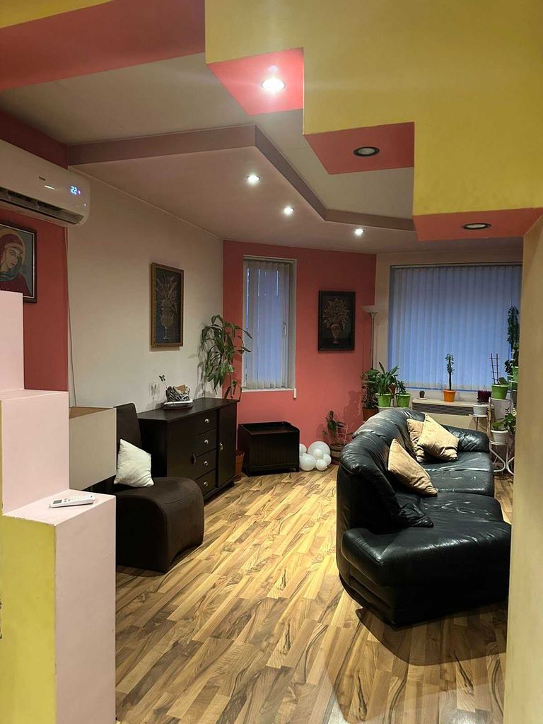 Продава се Етаж от къща в Горна Оряховица - 158 кв.м за 855 €/кв.м - Снимка #2