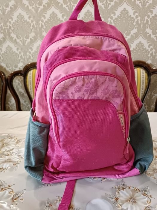Продам школьную сумку