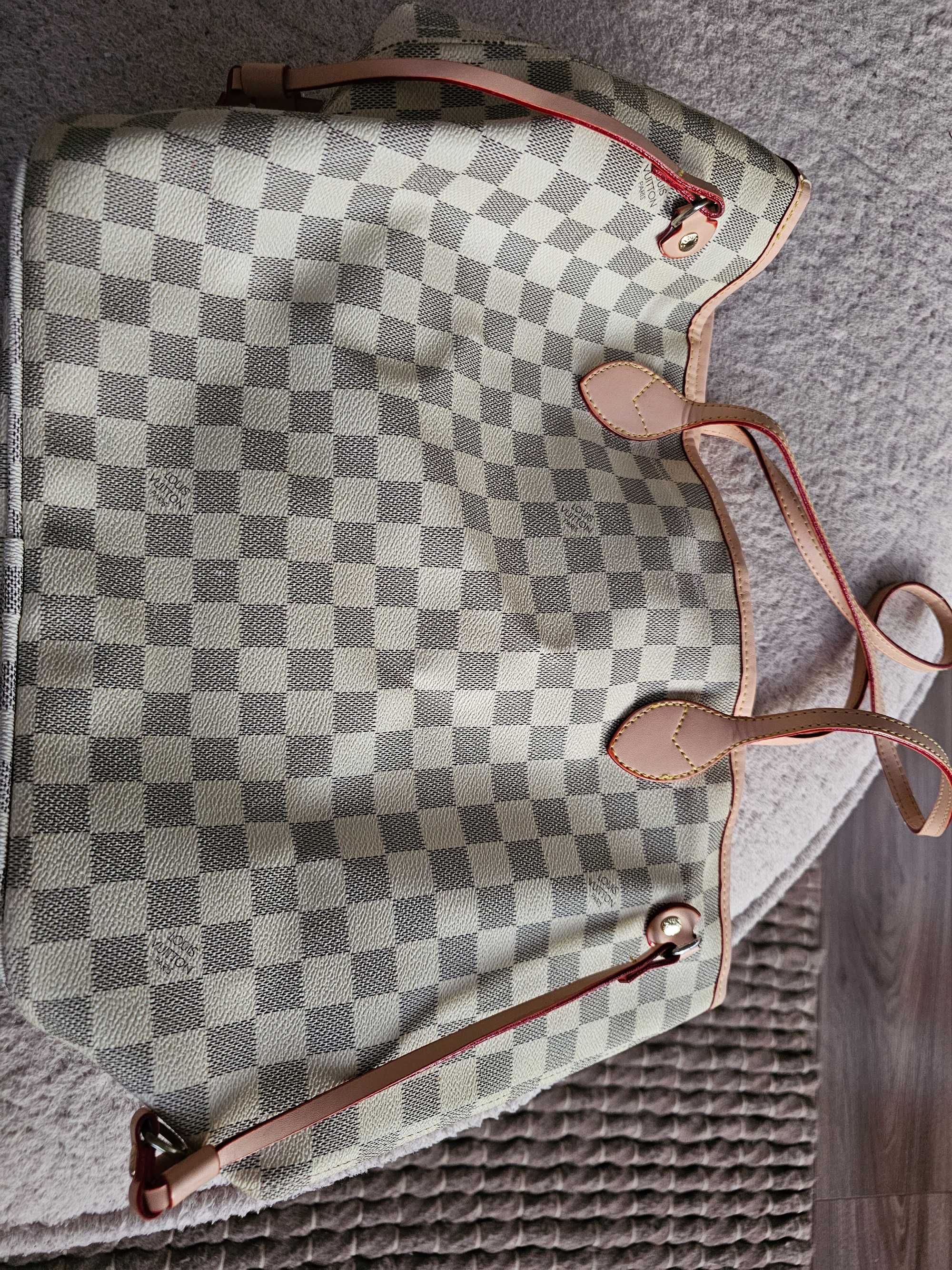 Дамска чанта Louis Vuitton