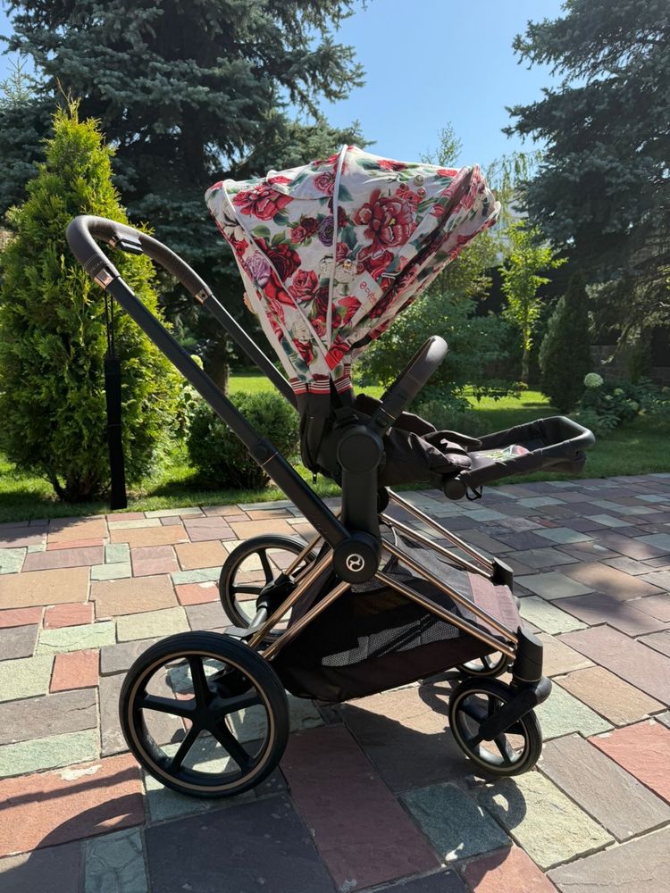 Продам коляску Cybex Coya