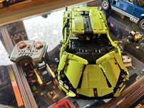 Tip Lego Technic Lamborghini Sian Motorizat