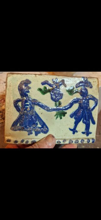 Cahla ,ceramica ,veche originala ,plosca cruce hutuli