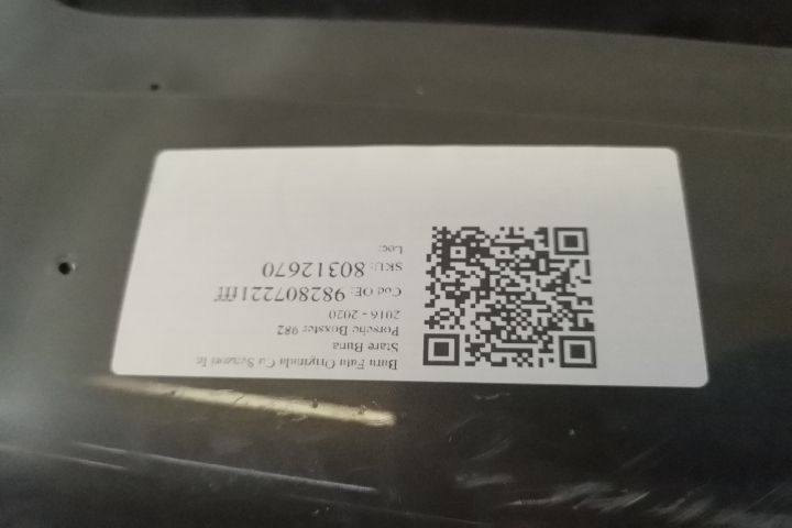 Предна броня Оригинална със сензори в добро състояние Порше 718 Боксер