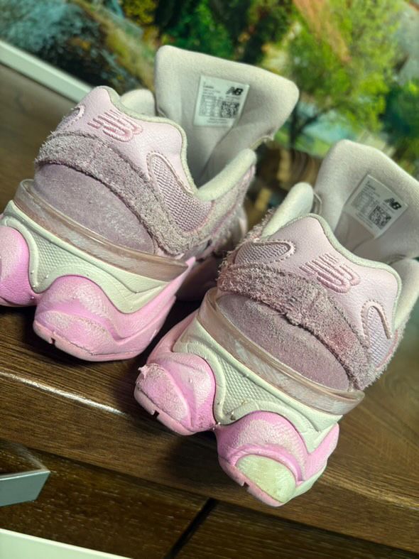 New balance 9060