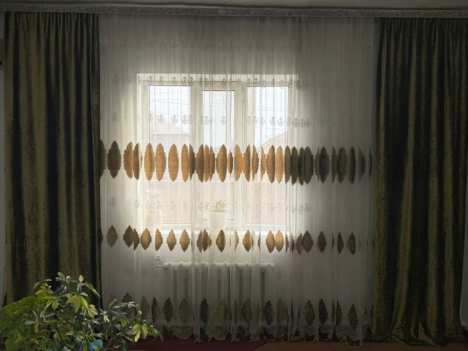 Продам шторы красивые
