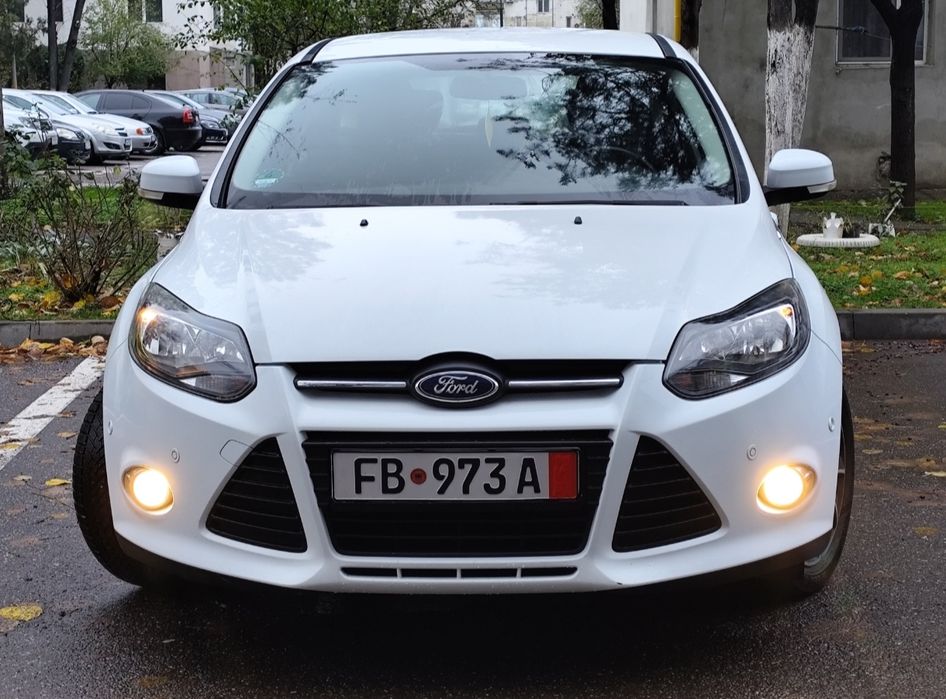 Ford Focus 2012, 1.6 benzină, Navi, Park assist