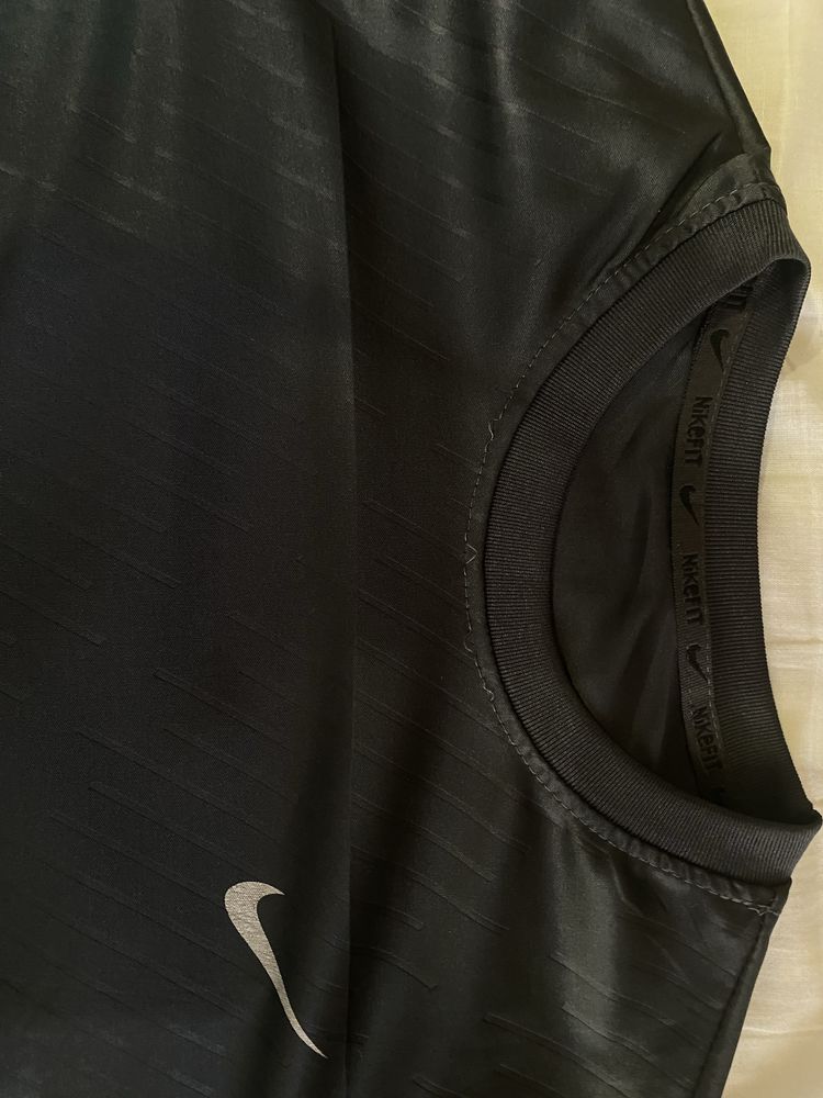 Тениска Nike pro combat/Nikefit compression