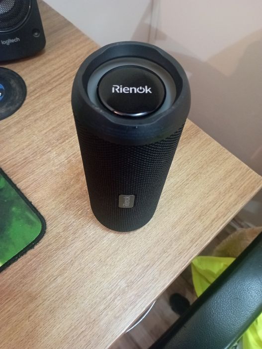 Boxă bluetooth portabilă