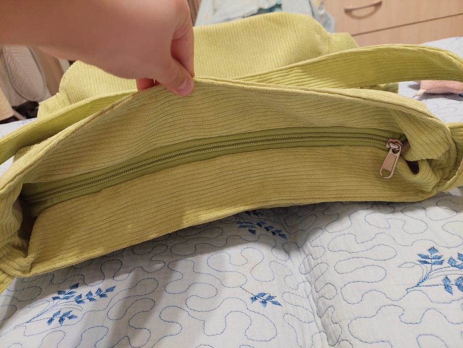 Продам сумку салатовую, большую