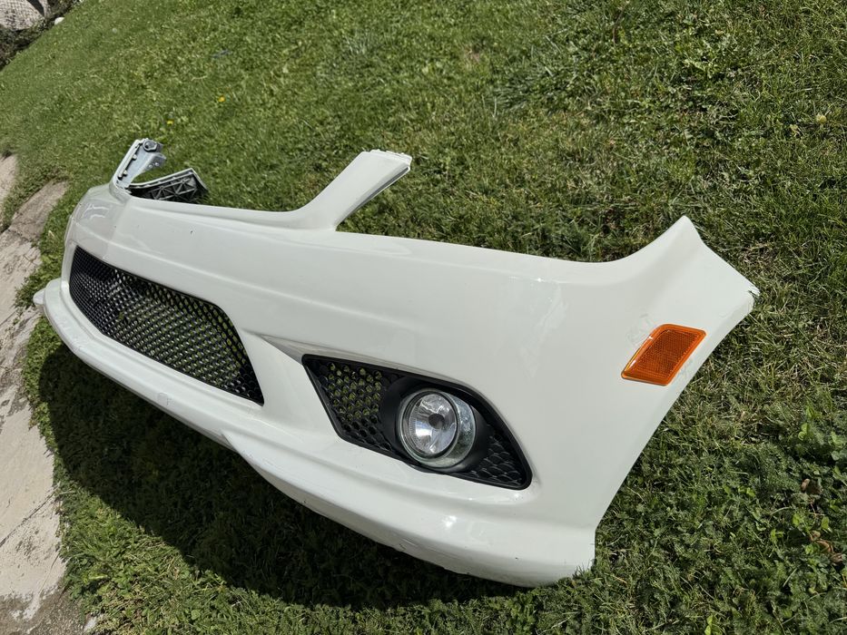 AMG Предна броня w204 mercedes C класа оборудвана c220 c200 c300 c350