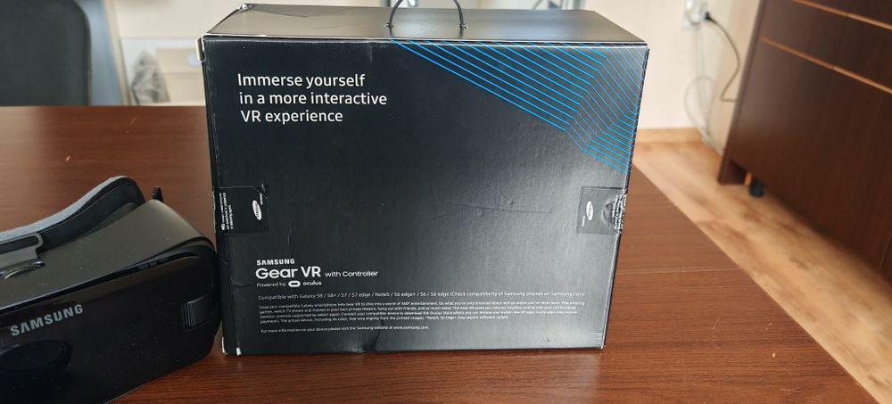 Очила за виртуална реалност Samsung GearVR