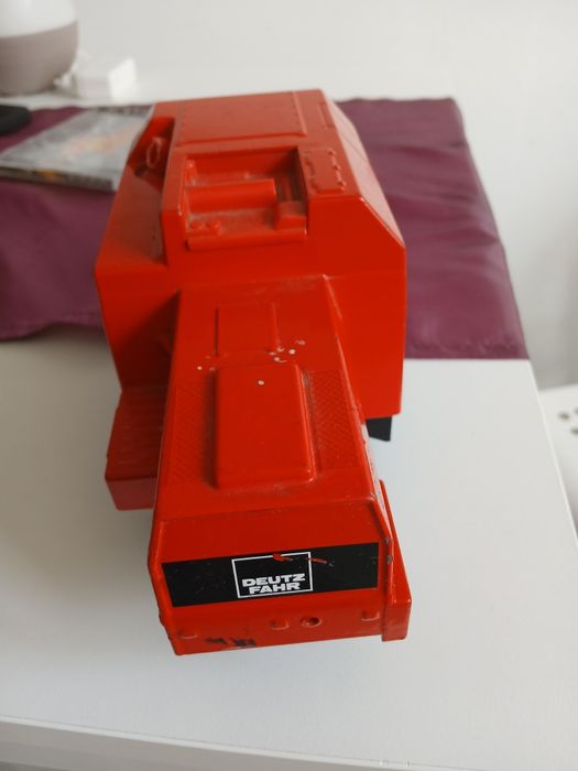 Masina colecție metal