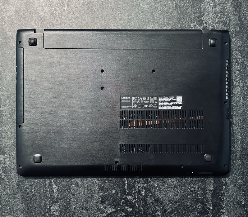 Ноутбук Lenovo ideapad 15,6D  I5-6200U, R5 M330, 12Gb, 128Gb