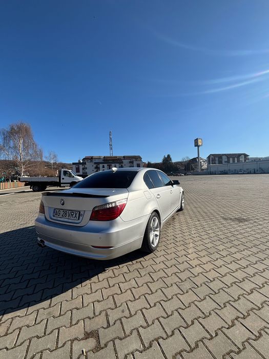Vând/schimb BMW e60 530d